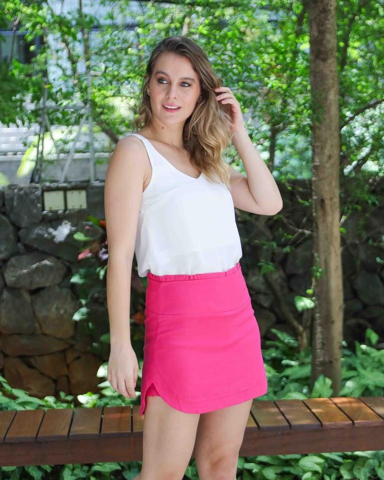 Shorts saia Izi BY Wear babado rosa BY WEAR