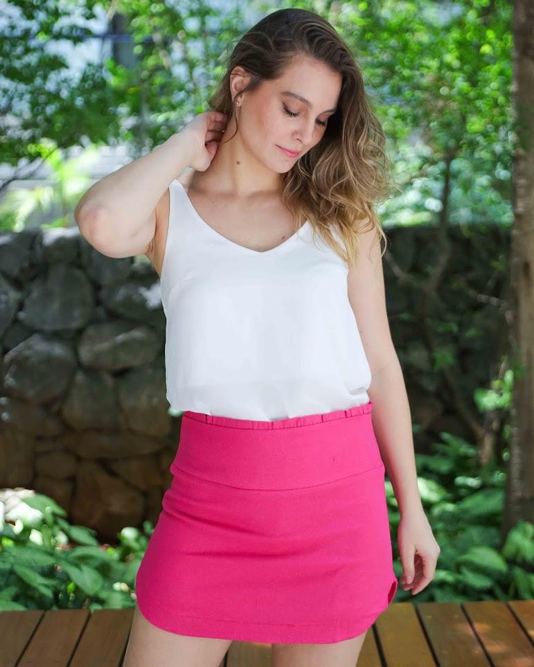 Shorts saia Izi BY Wear babado rosa BY WEAR