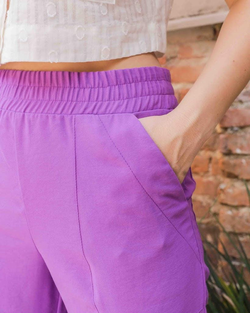 Calça jogger Monica BY Wear barra italiana e bolsos lavanda BY WEAR