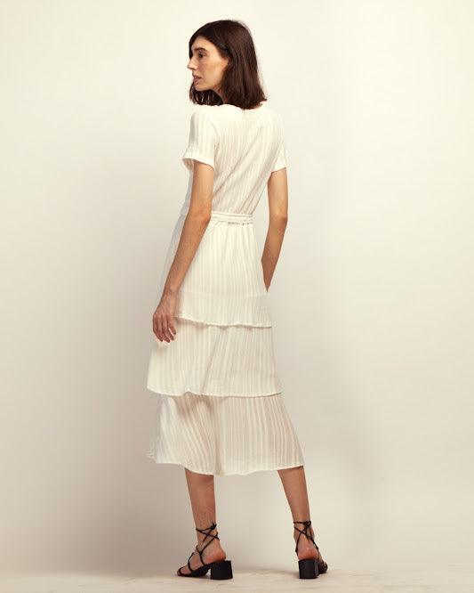 vestido midi camila 2 BY Wear babados off white BY WEAR