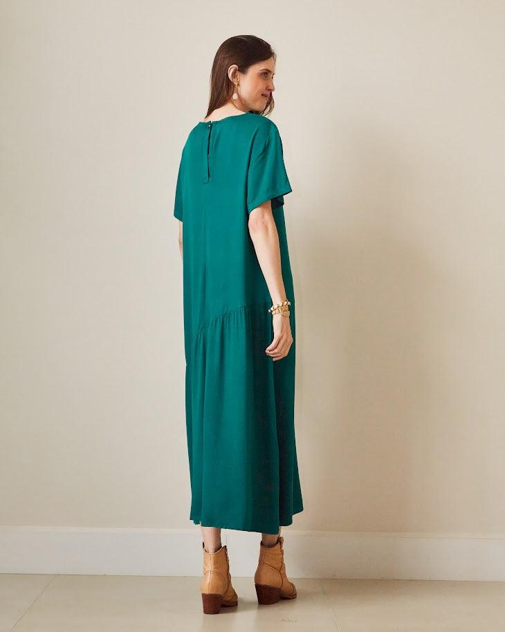 Vestido longo Amelia BY Wear amplo VERDE BY WEAR